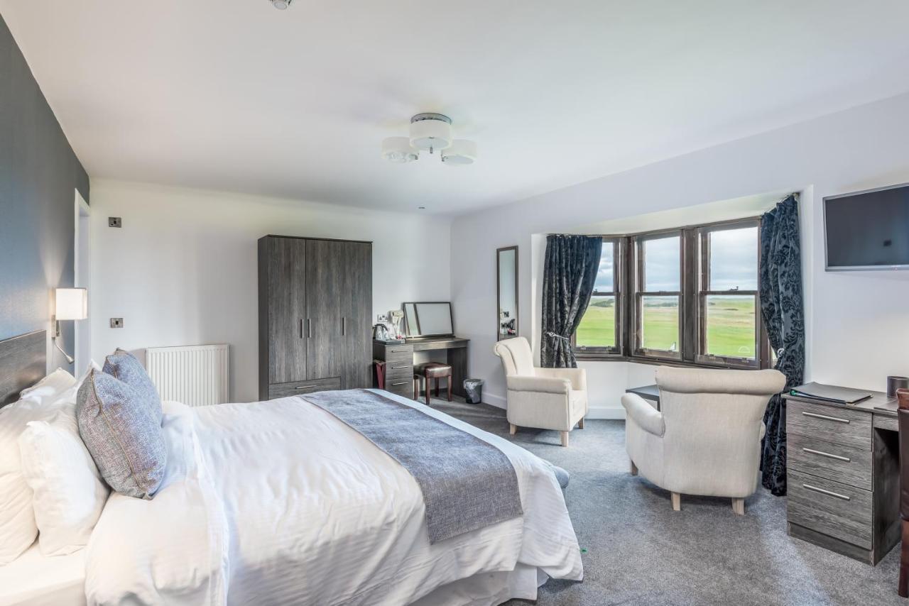Grey Harlings Rooms Montrose Exterior photo